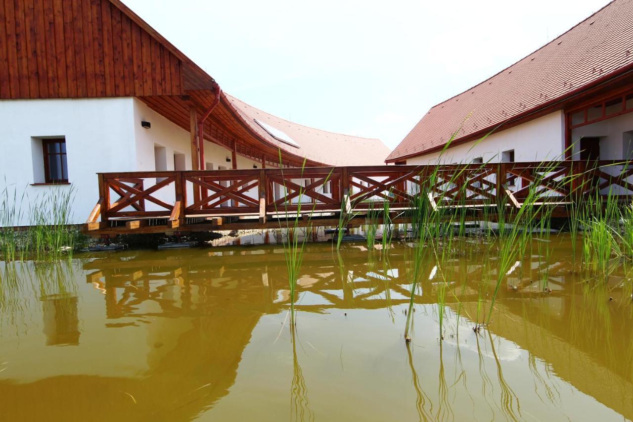 Bibic Nature Lodge Balmazújváros 外观 照片